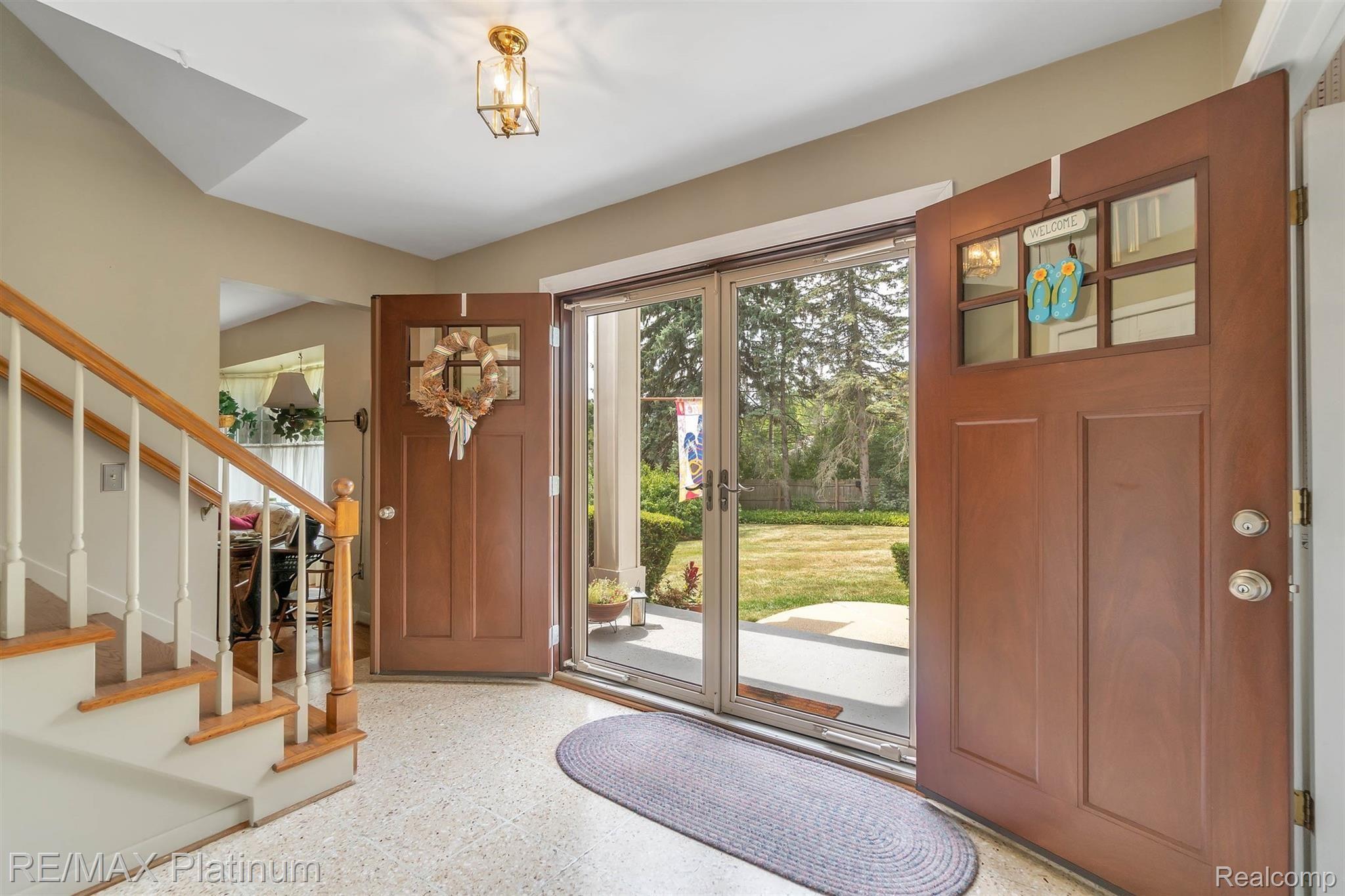 13367 Fenton Road Fenton, MI 48430 - Photo 5 of 44 05-13367 Fenton Rd-WindowStill-Real.jpg
