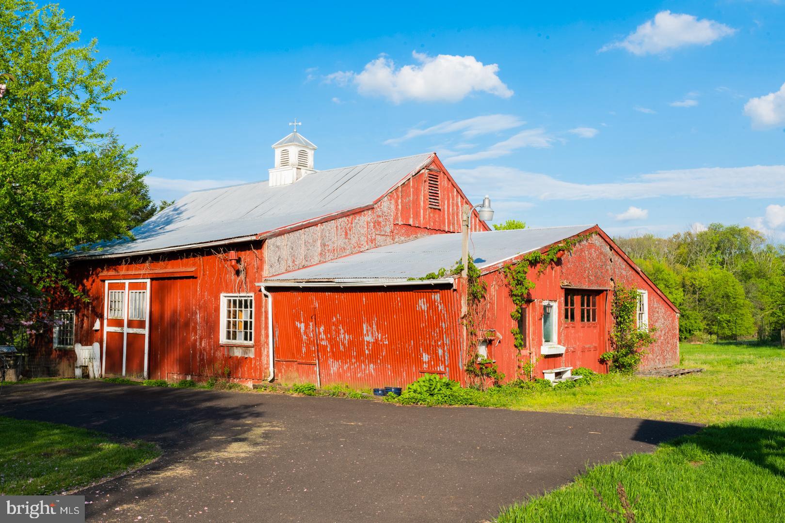 2689 Mill Road Jamison, PA 18929 - Photo 3 of 46 Gallery Image 3