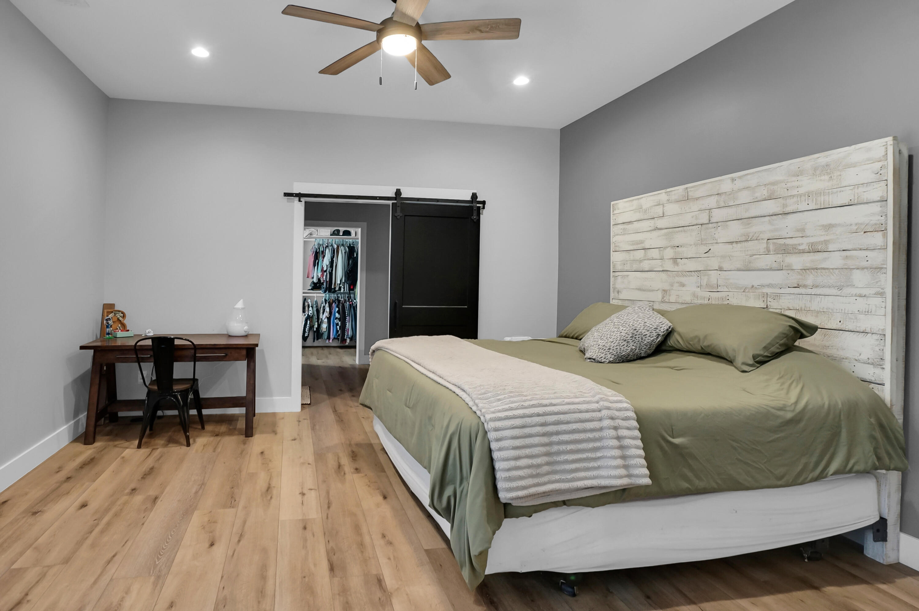 9242 Irish Road Grand Blanc, MI 48439 - Photo 17 of 41 DSC07887