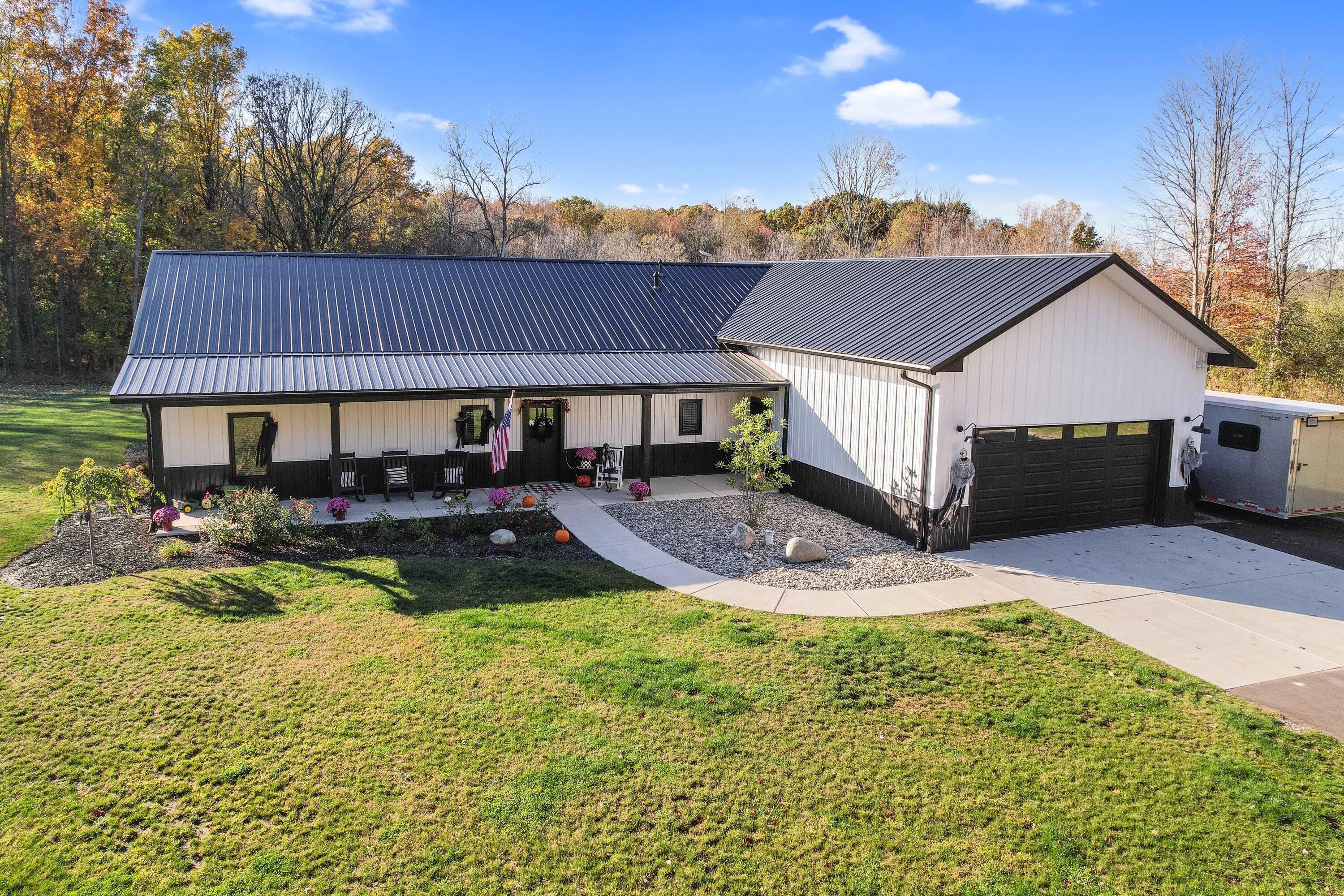 9242 Irish Road Grand Blanc, MI 48439 - Photo 29 of 41 DJI_0602