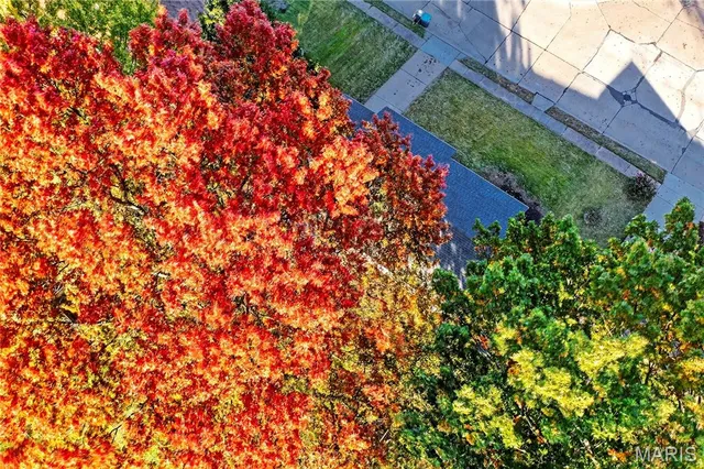 $189,900 | 7241 Berkridge Drive, Hazelwood, MO 63042