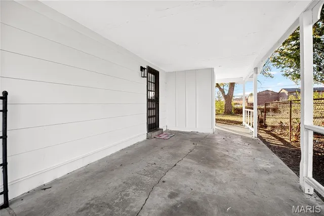 $189,900 | 7241 Berkridge Drive, Hazelwood, MO 63042