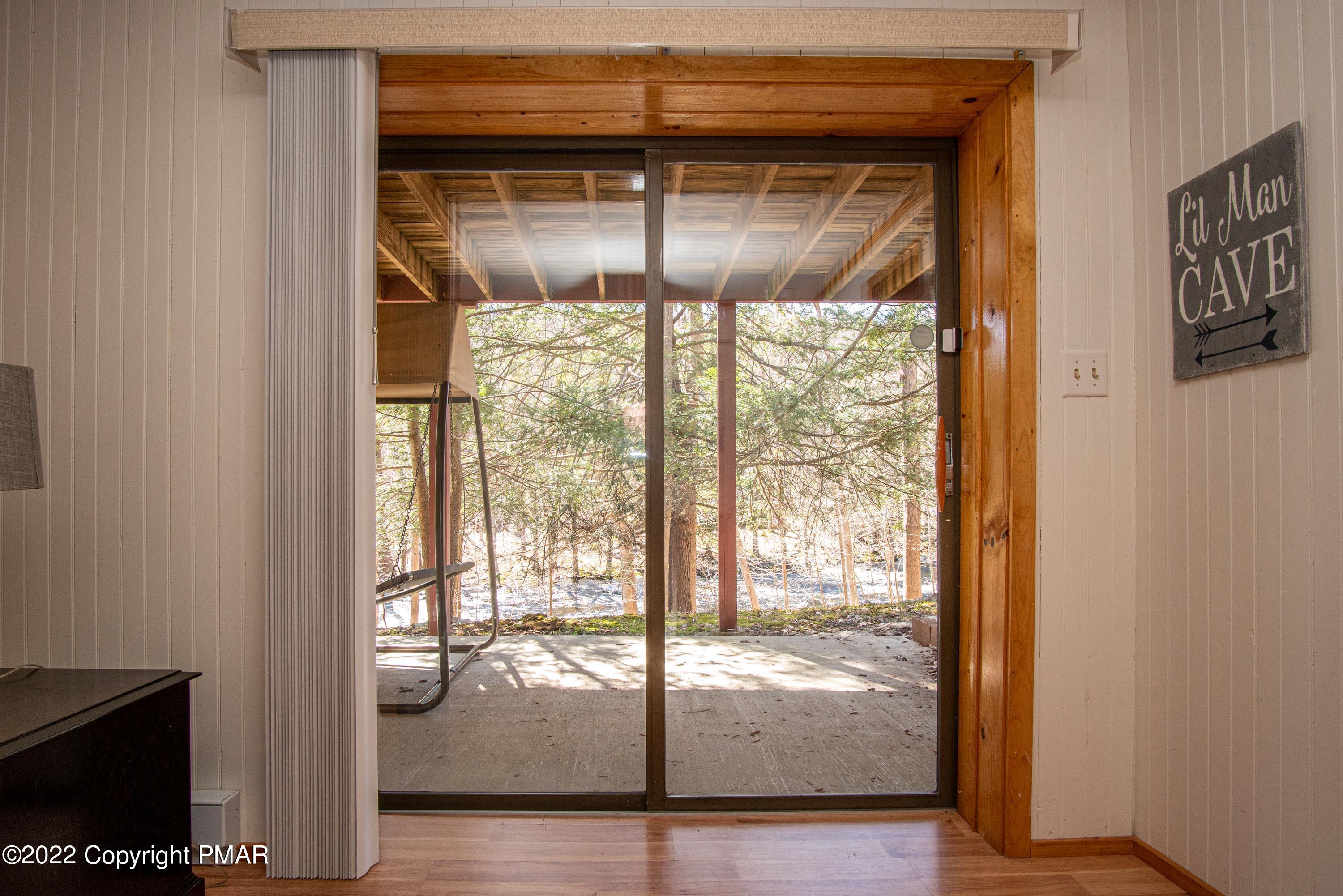 6374 Decker Road Bushkill, PA 18324 - Photo 41 of 60 6374 Decker-41