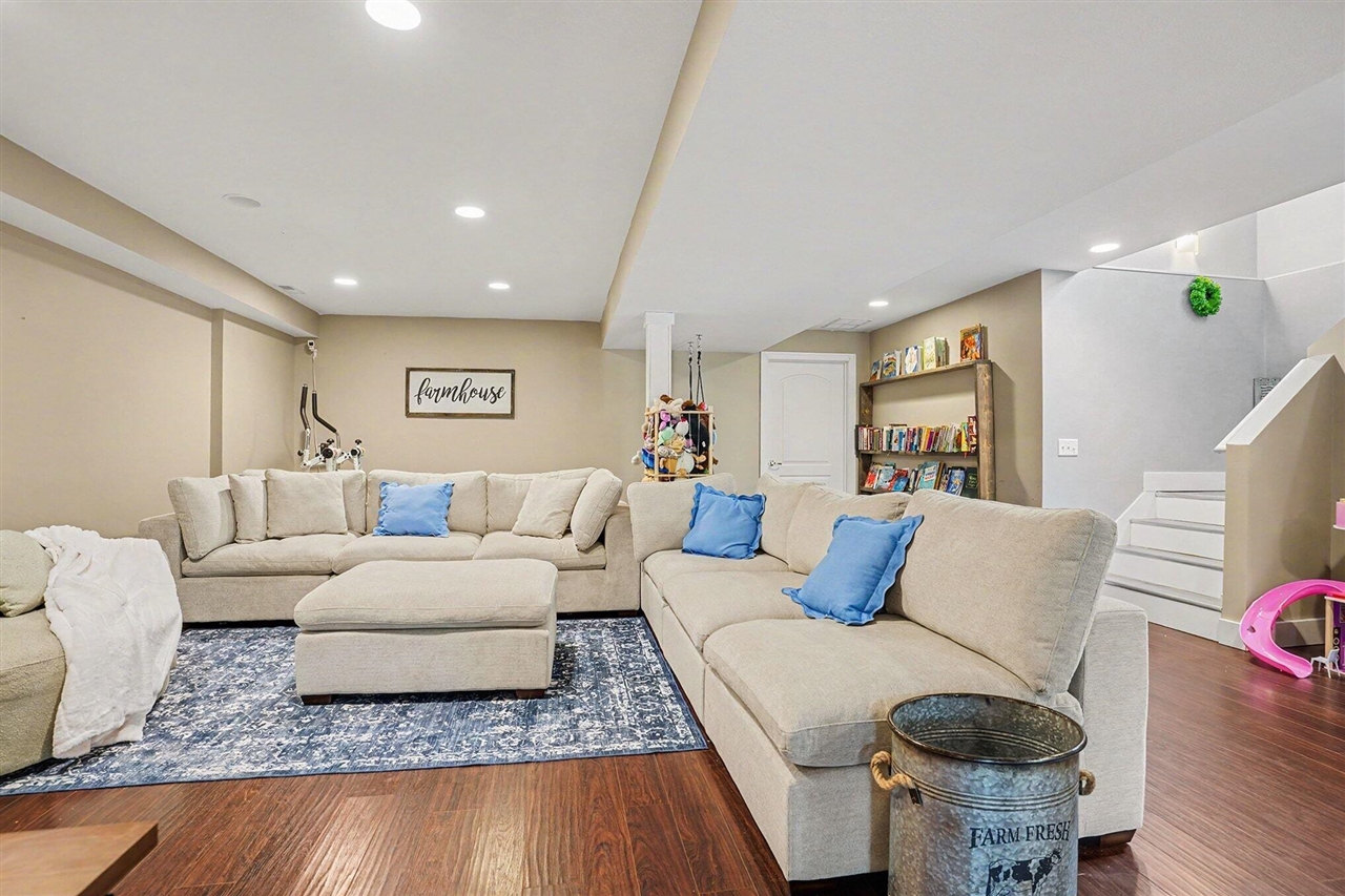 31800 Pine Ridge Circle Lawton, MI 49065 - Photo 20 of 37