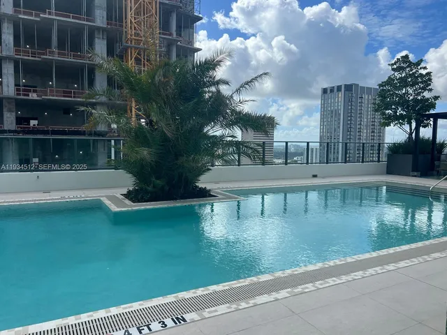 $5,490 | 11 Northeast 6th Street, Unit 2501, Miami, FL 33132
