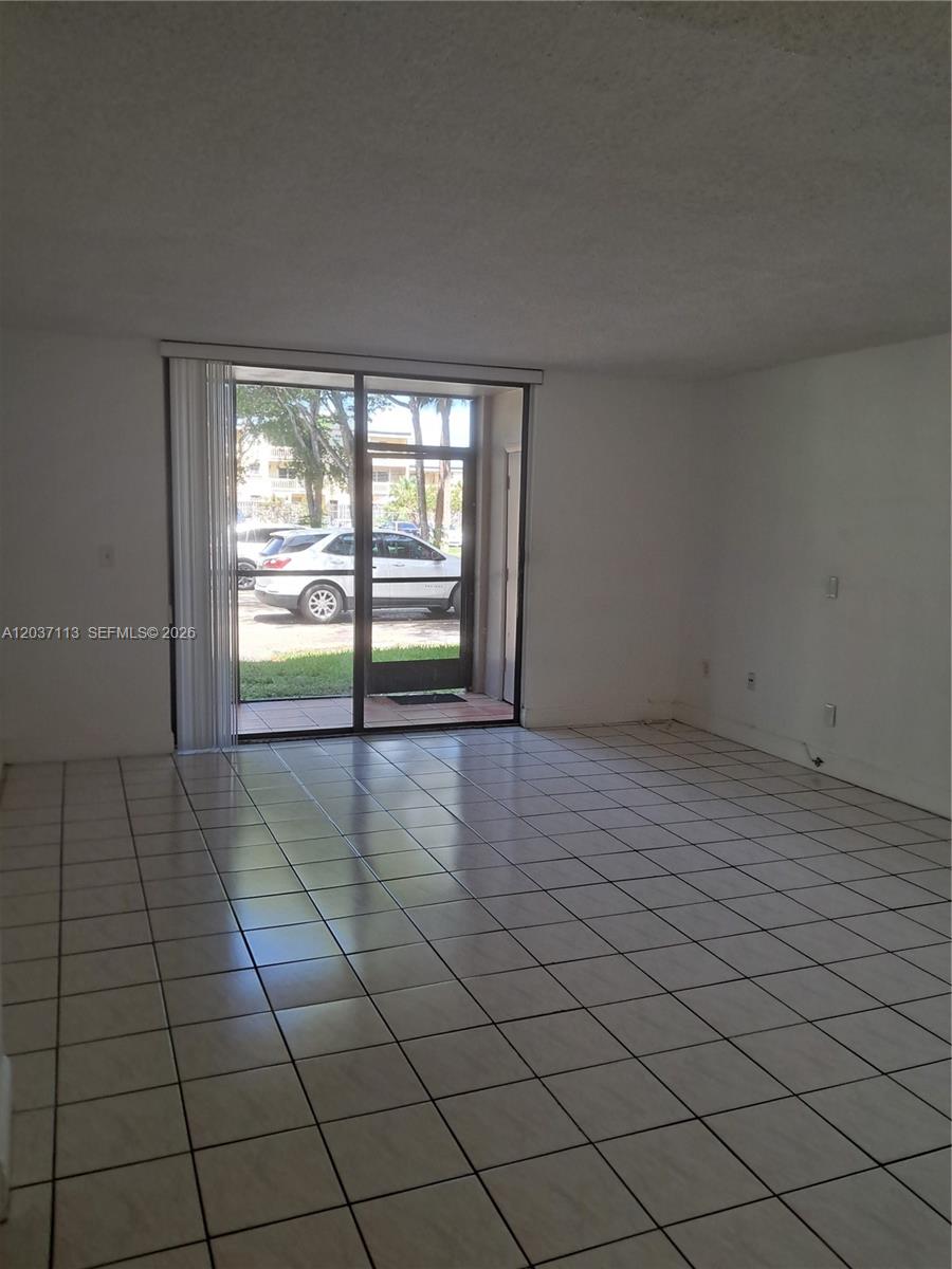 8420 Southwest 133rd Avenue Road, Unit 120 Miami, FL 33183 - Photo 20 of 23