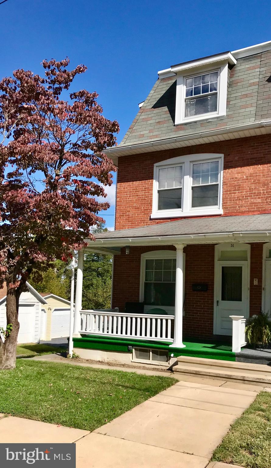 31 East Broad Street Reading, PA 19607 - Photo 2 of 16 Front of Home