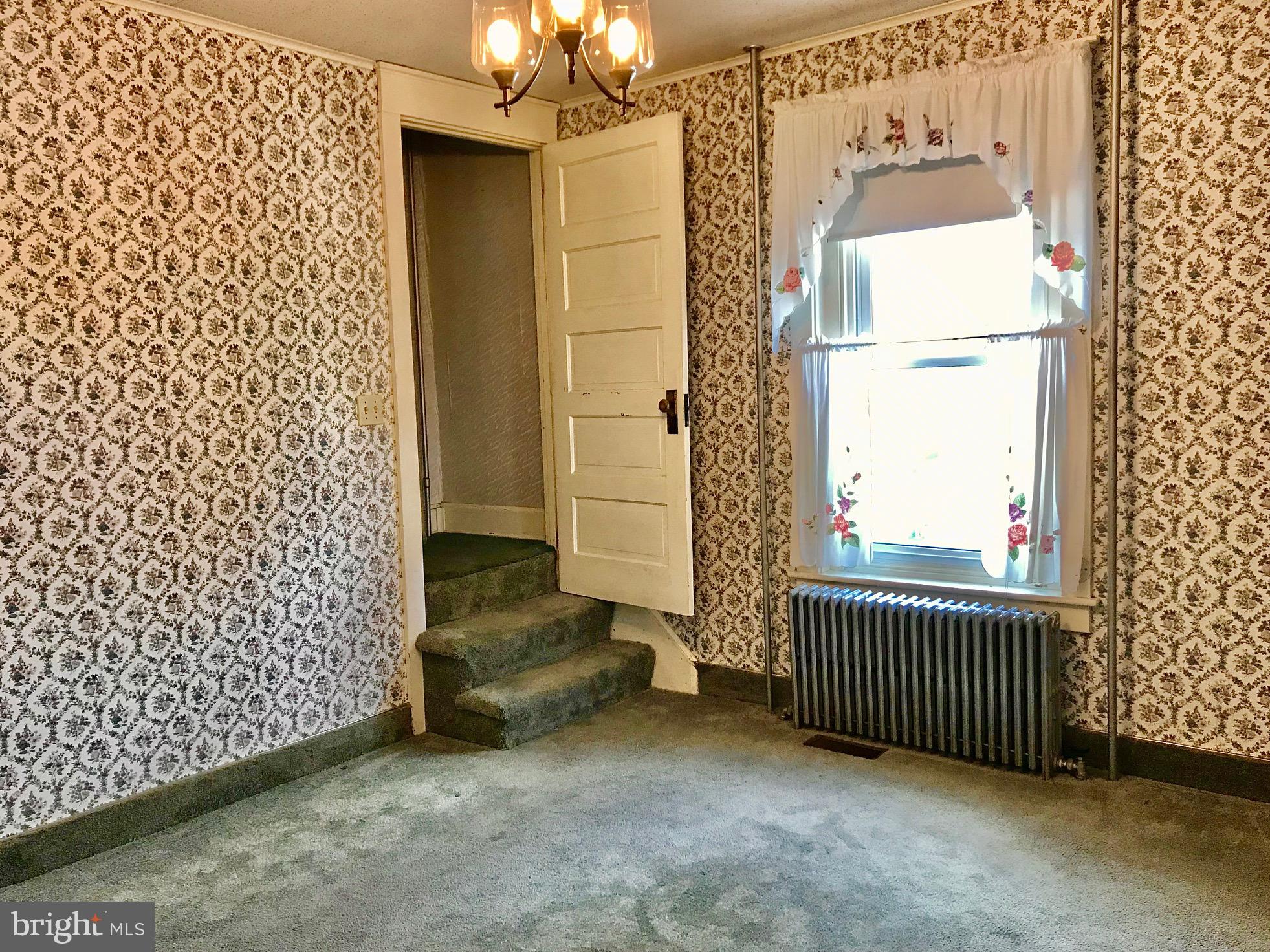 31 East Broad Street Reading, PA 19607 - Photo 5 of 16 Dining Room