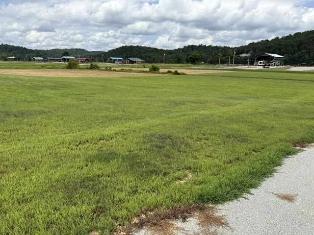 $520,000 | 188 South S River, Clifton, TN 38425