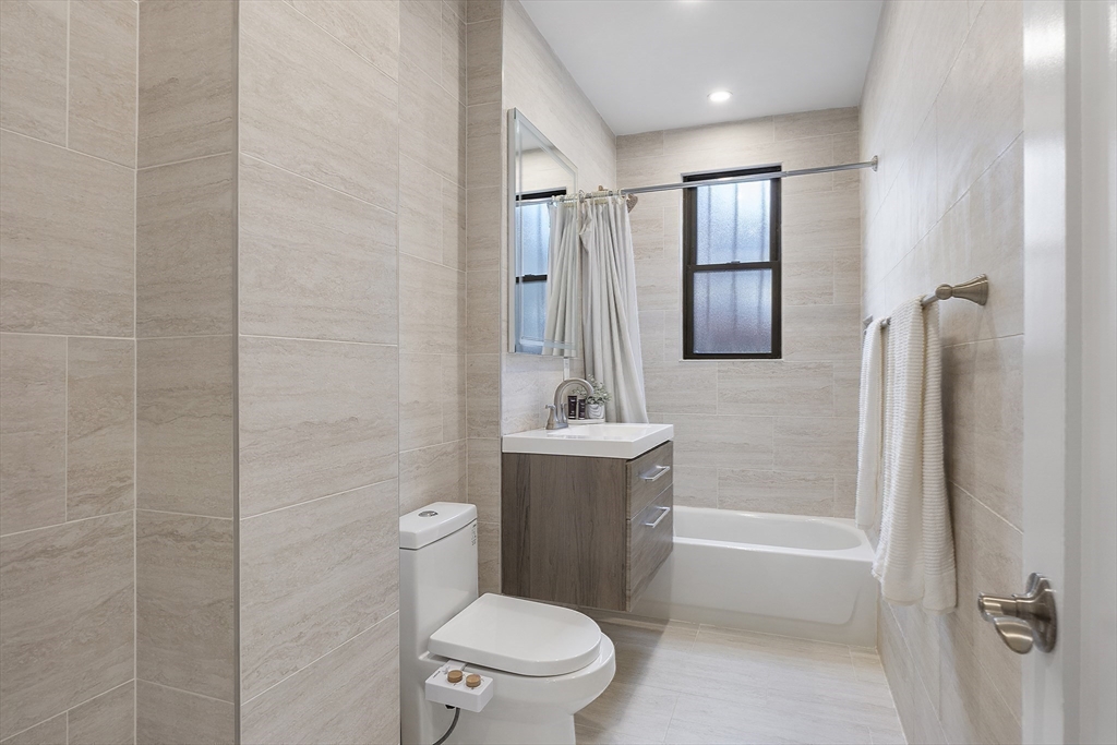 31 Bay State Road, Unit 4 Boston, MA 02215 - Photo 30 of 42