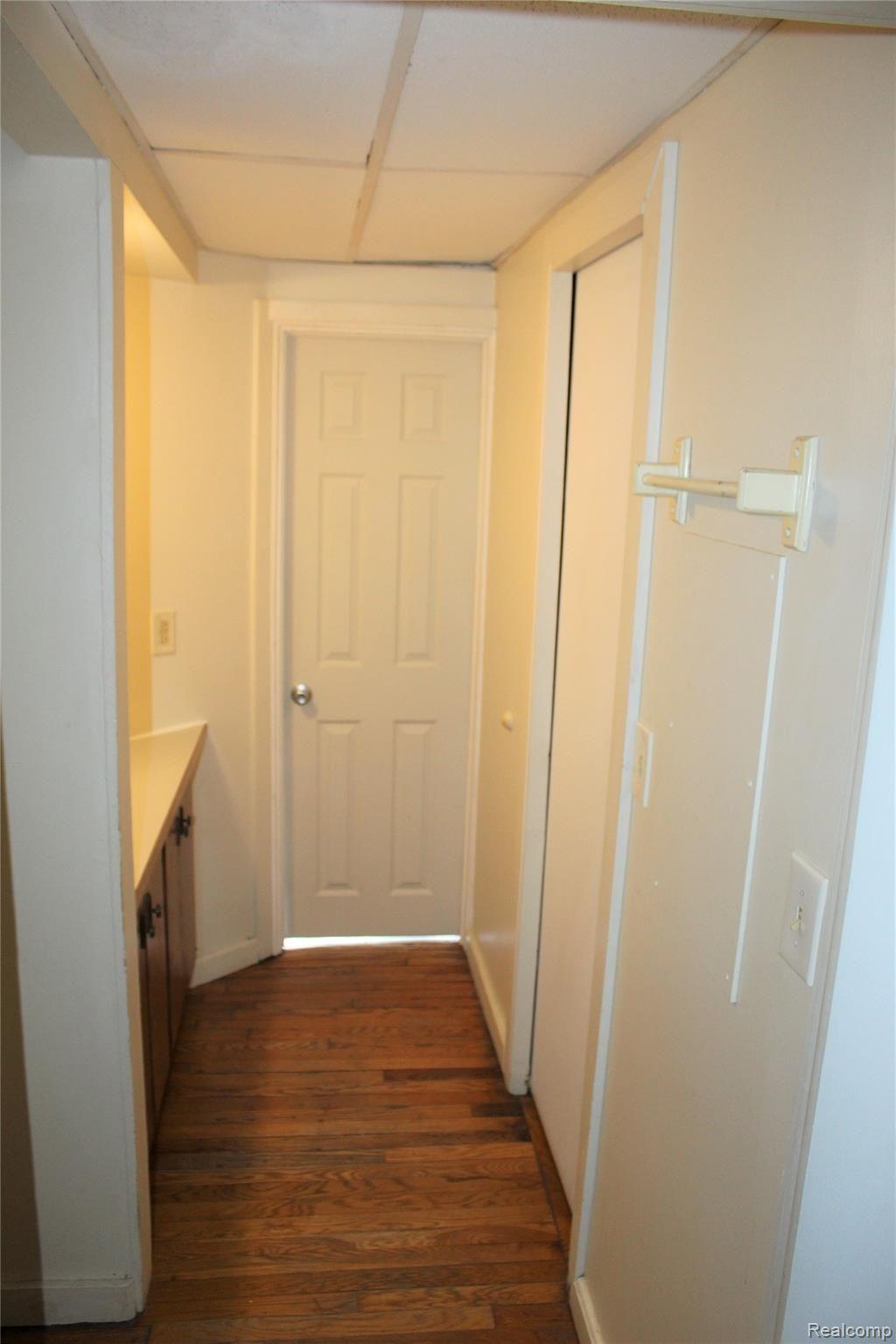 5070 Branch Road Flint, MI 48506 - Photo 10 of 47 IMG_6194.JPG