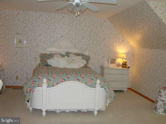 1291 Kuhn Road Boiling Springs, PA 17007 - Photo 13 of 24 Gallery Image 13