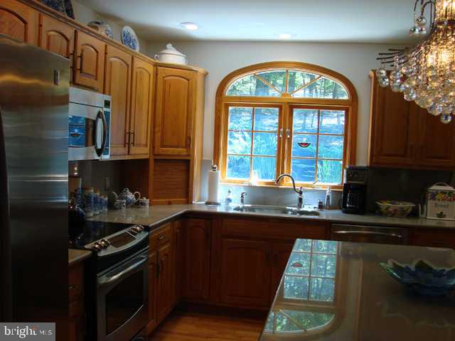 1291 Kuhn Road Boiling Springs, PA 17007 - Photo 17 of 24 Gallery Image 17