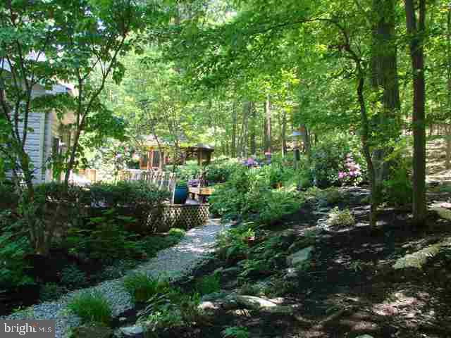 1291 Kuhn Road Boiling Springs, PA 17007 - Photo 20 of 24 Gallery Image 20
