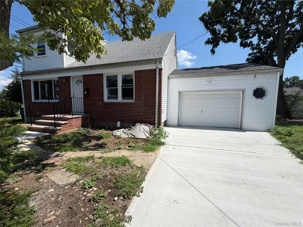 $799,999 | 258 Brown Avenue, Hempstead, NY 11550