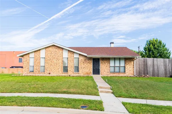$325,000 | 669 Buffalo Bend, Plano, TX 75023
