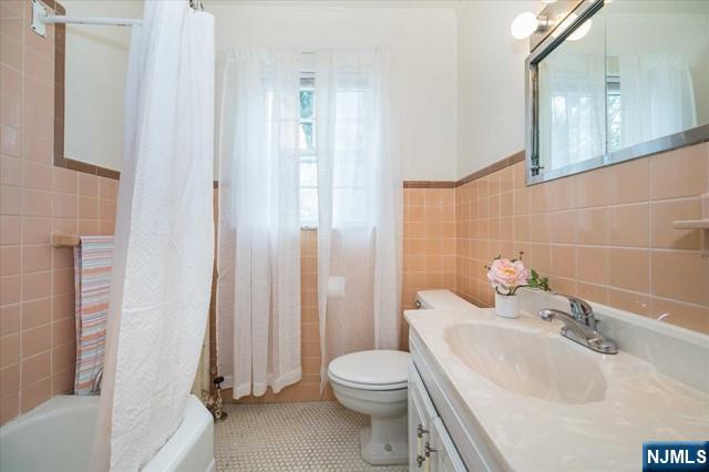 50 Walnut Crescent Montclair, NJ 07042 - Photo 16 of 38