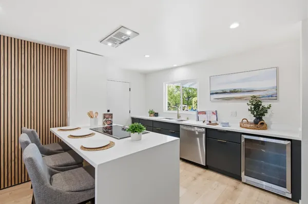 $925,000 | 10910 Glen Artney Street, Oakland, CA 94605