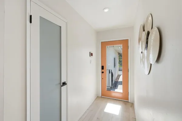 $925,000 | 10910 Glen Artney Street, Oakland, CA 94605