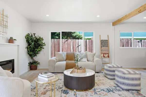 $925,000 | 10910 Glen Artney Street, Oakland, CA 94605