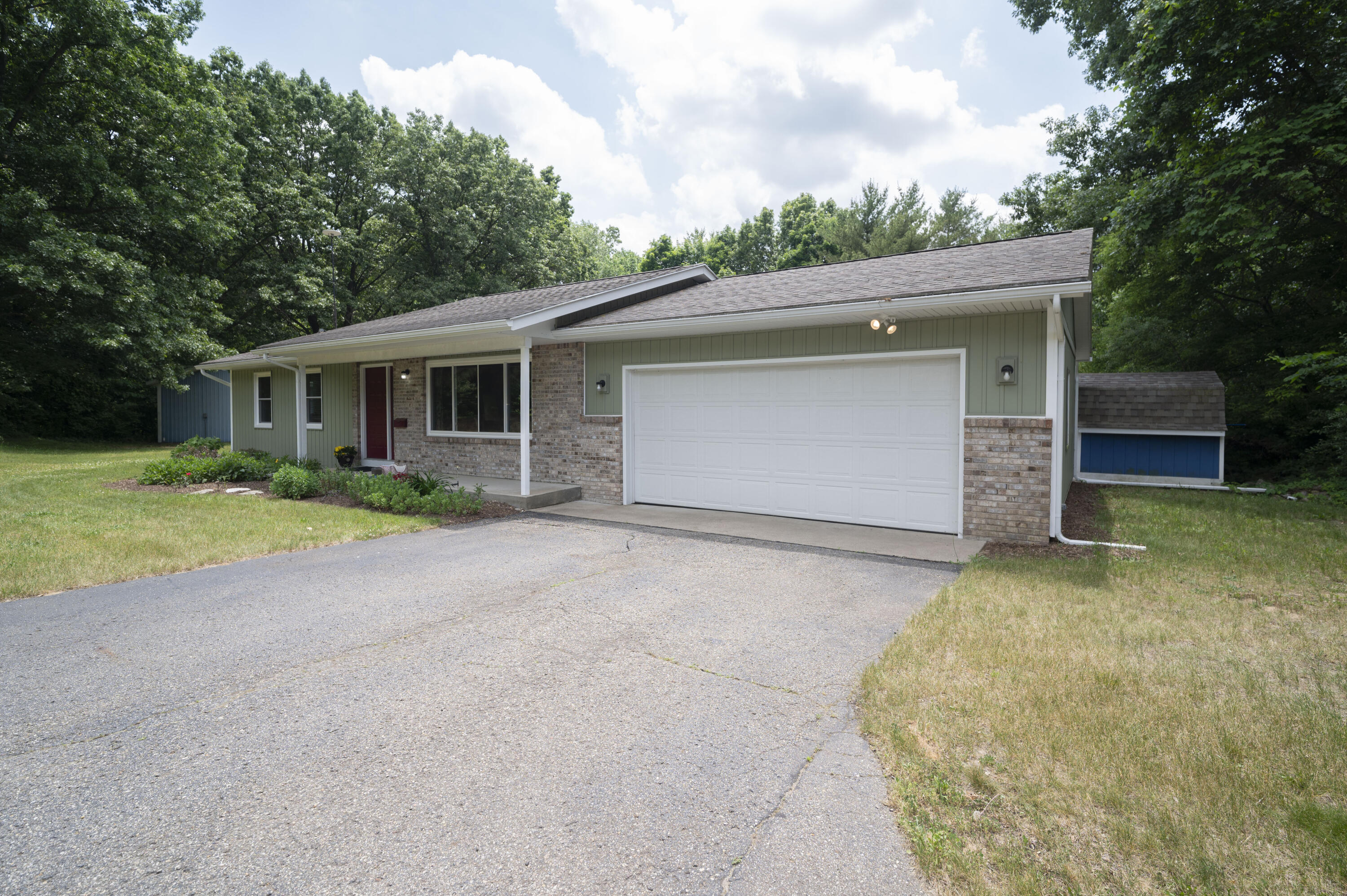 186 Baseline Road Battle Creek, MI 49017 - Photo 25 of 33 186 Baseline Road-44