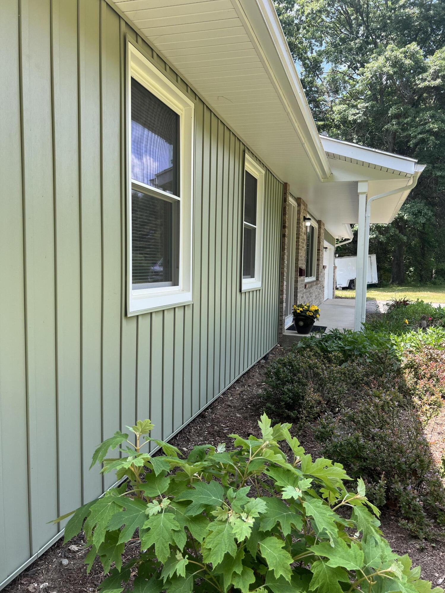 186 Baseline Road Battle Creek, MI 49017 - Photo 33 of 33 NEW SIDING