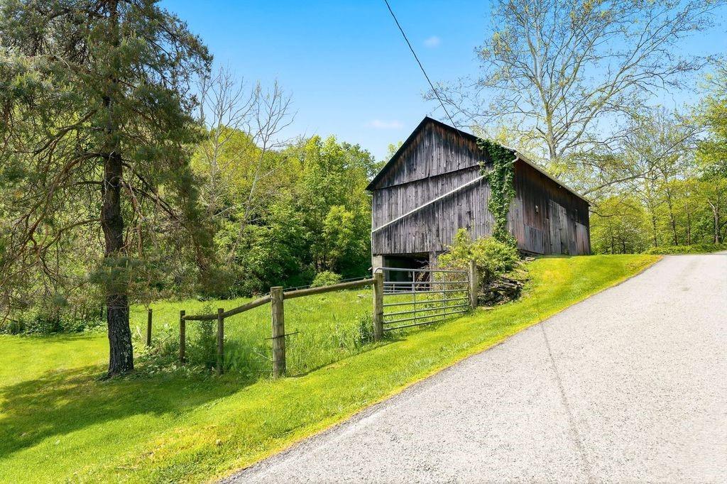 120 Center Highlands Road Waynesburg, PA 15370 - Photo 34 of 47