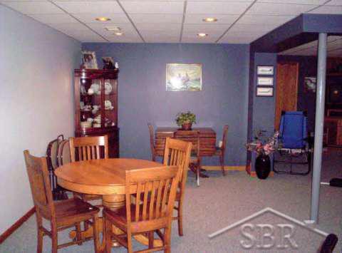 366 Frank Road Frankenmuth, MI 48734 - Photo 5 of 18 20034582-4.JPG