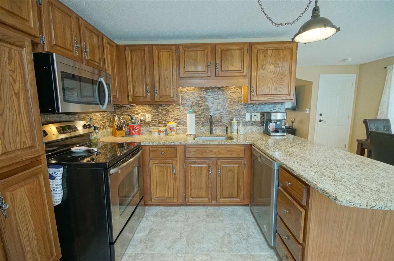 84 Sentry Way Merrimack, NH 03054 - Photo 9 of 25