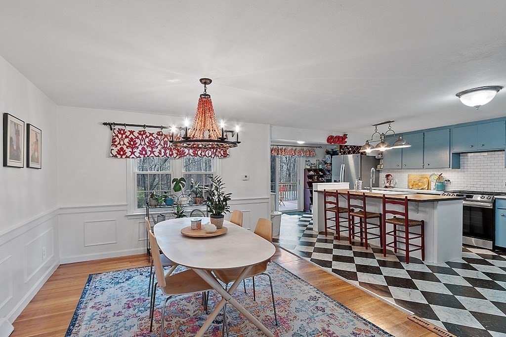 7 Hidden Valley Road Westford, MA 01886 - Photo 4 of 33 Gallery Image 4