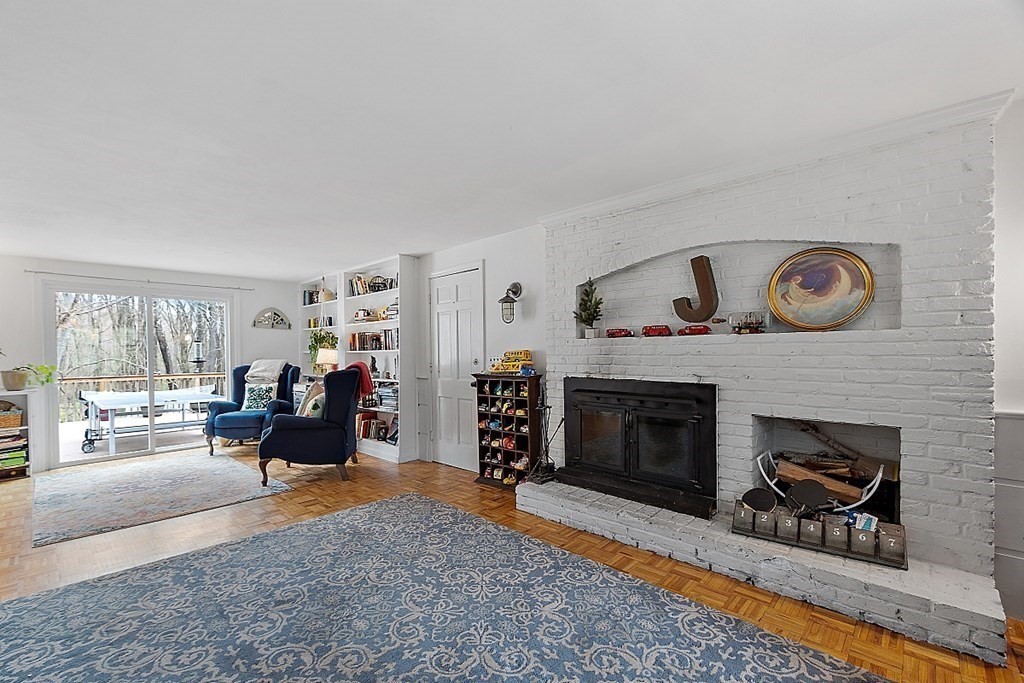 7 Hidden Valley Road Westford, MA 01886 - Photo 5 of 33 Gallery Image 5