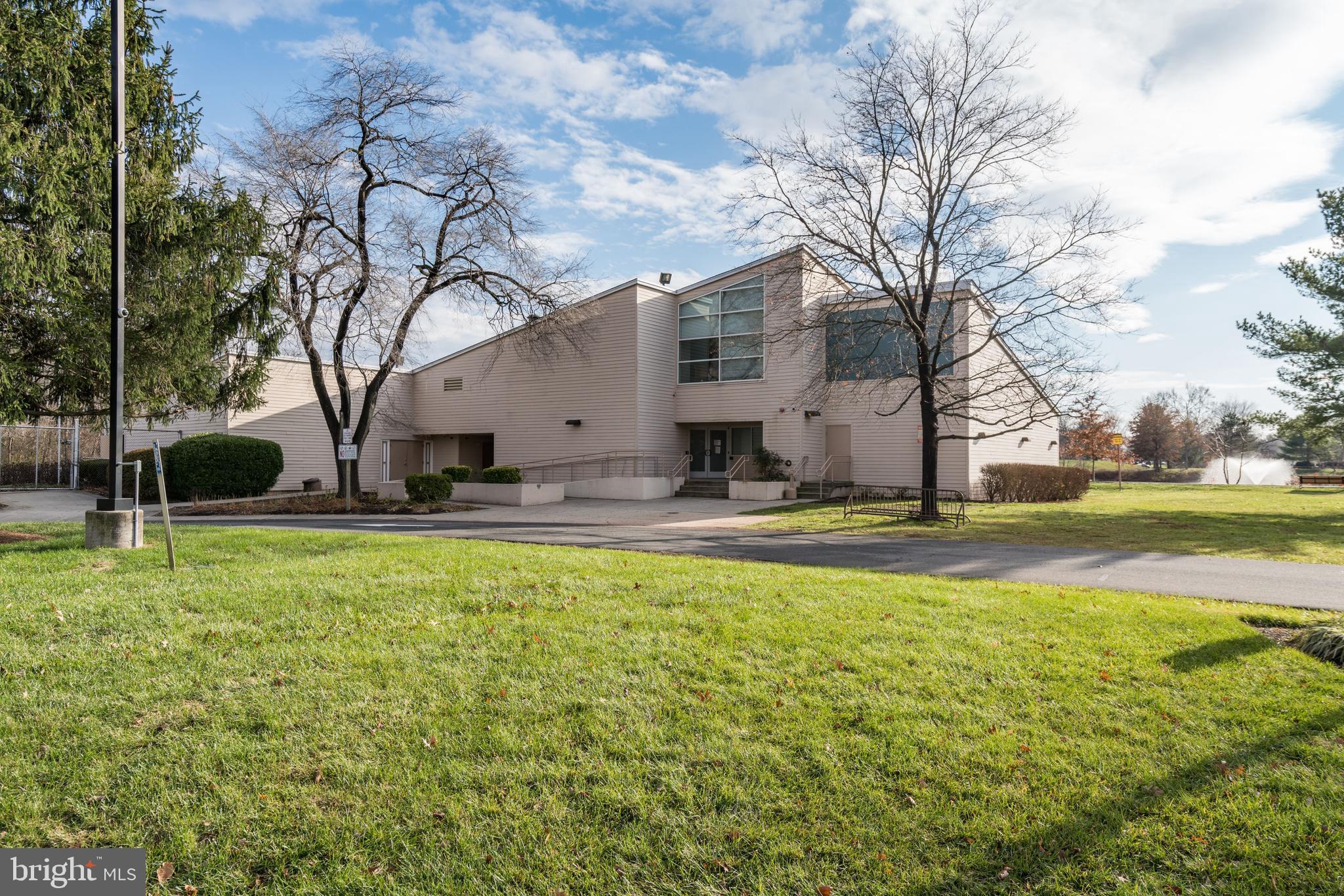 122 North Cottage Road Sterling, VA 20164 - Photo 27 of 27 Community Center