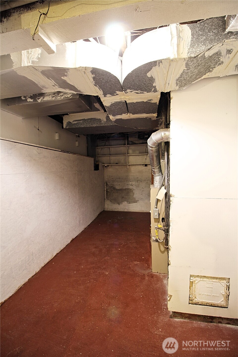 126 East 64th Street Tacoma, WA 98404 - Photo 28 of 36 a view of water heater room