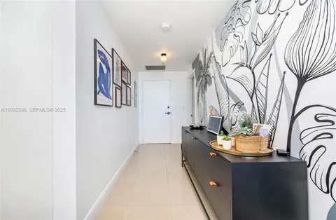 $810,000 | 3470 East Coast Avenue, Unit H0704, Miami, FL 33137