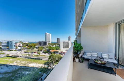 $810,000 | 3470 East Coast Avenue, Unit H0704, Miami, FL 33137