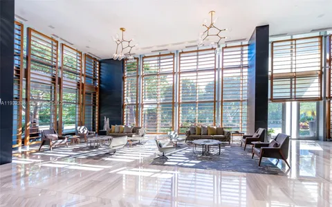 $810,000 | 3470 East Coast Avenue, Unit H0704, Miami, FL 33137