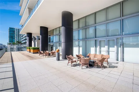 $810,000 | 3470 East Coast Avenue, Unit H0704, Miami, FL 33137