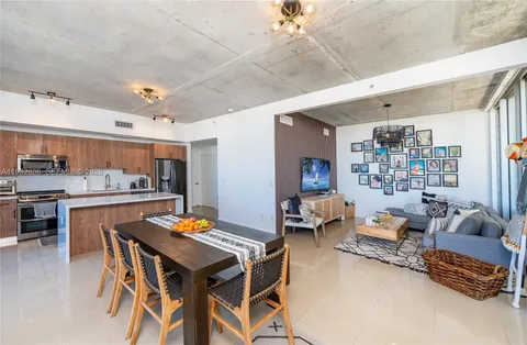 $810,000 | 3470 East Coast Avenue, Unit H0704, Miami, FL 33137