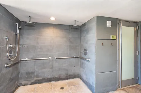 $810,000 | 3470 East Coast Avenue, Unit H0704, Miami, FL 33137