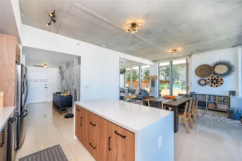 $810,000 | 3470 East Coast Avenue, Unit H0704, Miami, FL 33137