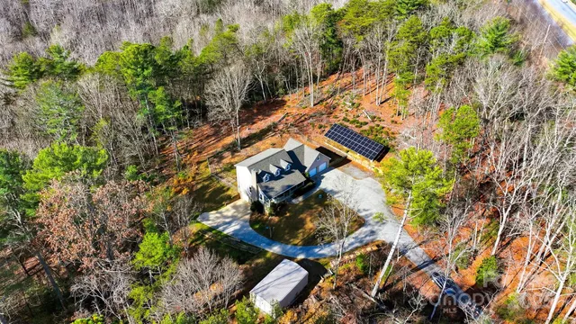 $500,000 | 2091 Blowing Rock Boulevard, Lenoir, NC 28645