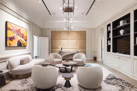 $1,295,000 | 2555 North Pearl Street, Unit 1304, Dallas, TX 75201