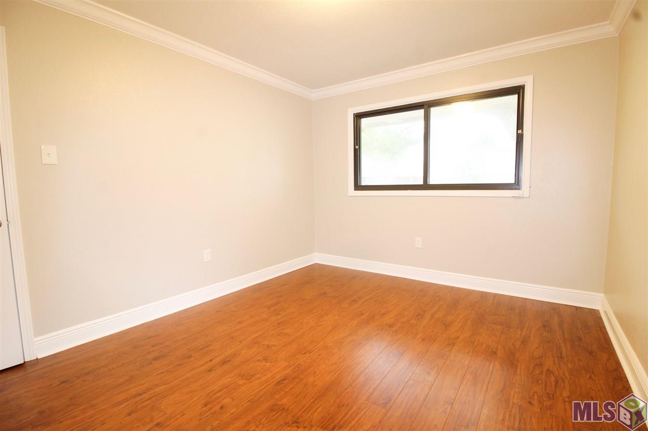 5533 Laredo Avenue Baton Rouge, LA 70811 - Photo 16 of 20 Gallery Image 16