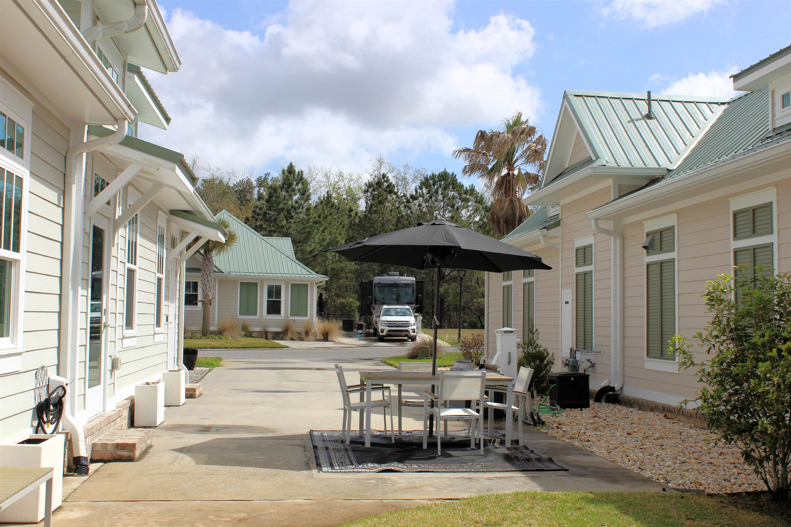 11826 Gateway Drive, Unit 78 Elberta, AL 36530 - Photo 4 of 91 Patio