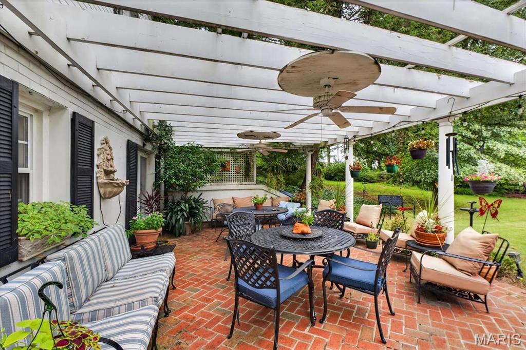 10099 Litzsinger Road Ladue, MO 63124 - Photo 36 of 53 Gallery Image 36
