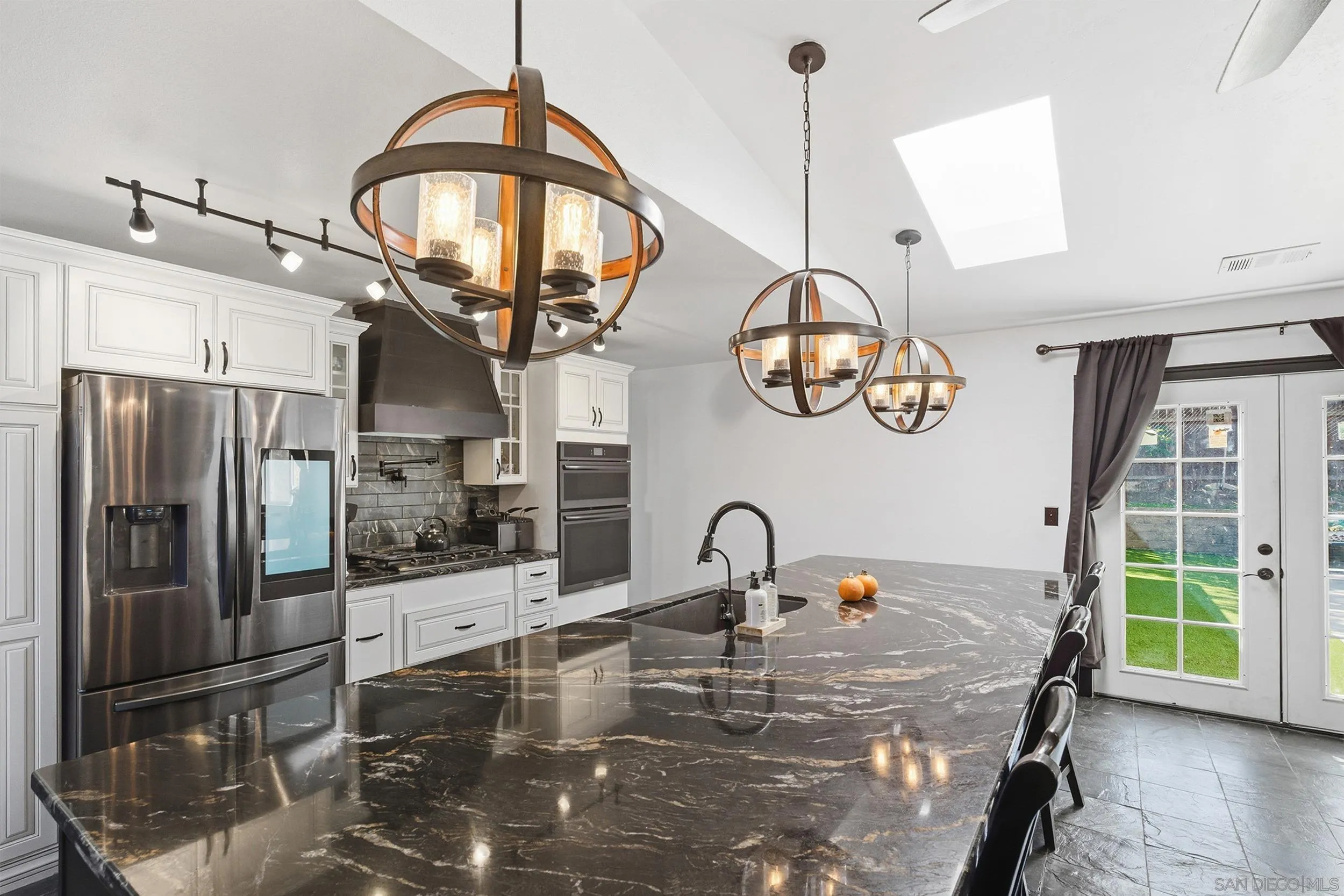 8524 Big Rock Road Santee, CA 92071 - Photo 11 of 34