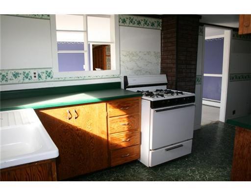 1271 Exeter Road Exeter, ME 04435 - Photo 4 of 9 Kitchen.
