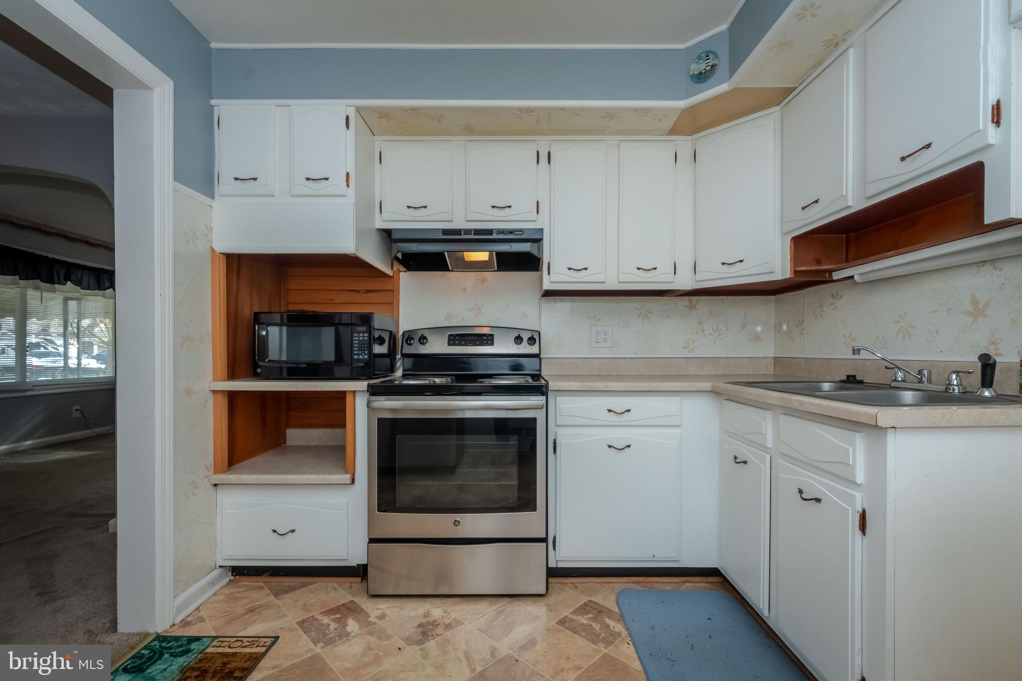 312 St Georges Road Essex, MD 21221 - Photo 6 of 54