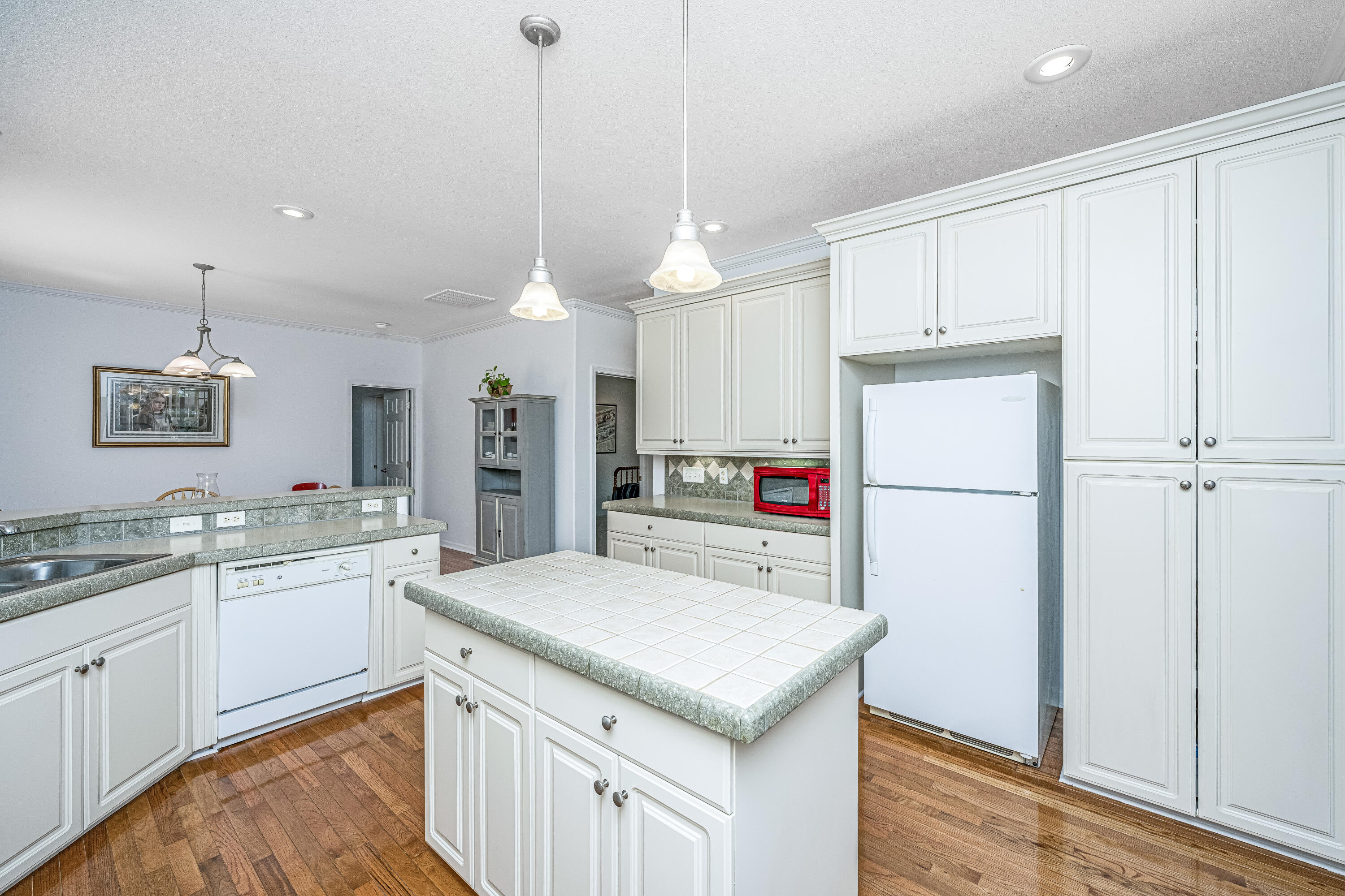 7650 Point Of Pines Road Edisto Island, SC 29438 - Photo 14 of 49 7650PointOfPinesRd021