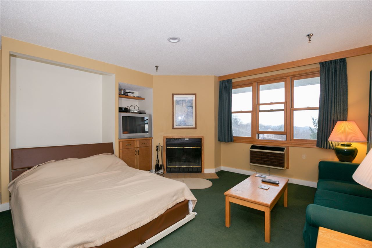 4302 Bolton Valley Access Road, Unit 372/373 Bolton, VT 05477 - Photo 20 of 32 Gallery Image 20
